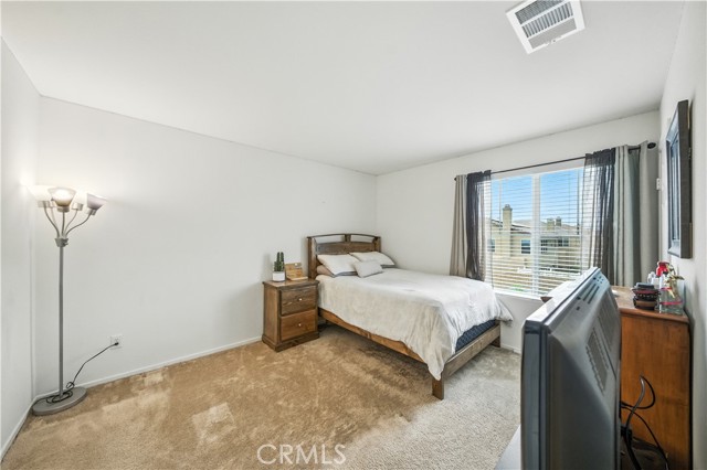 14160 Hercules Street, Hesperia CA: https://media.crmls.org/medias/1a0e20cf-4e30-45d2-a2f6-7581e2583b27.jpg