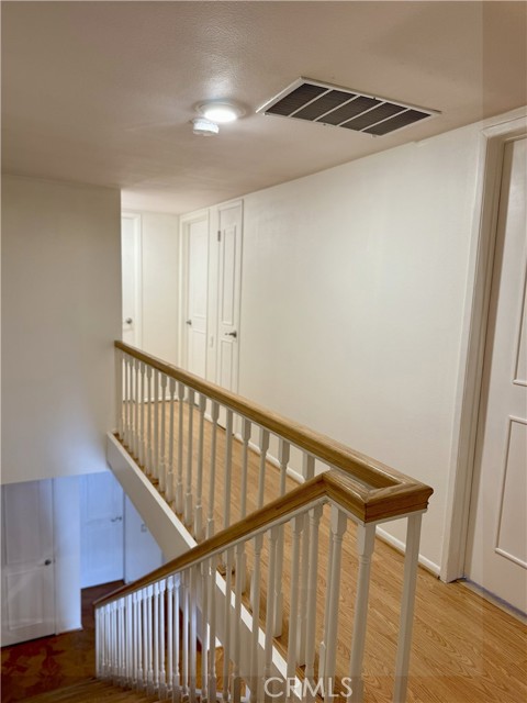 5216 Lindley Avenue, Encino CA: https://media.crmls.org/medias/1a0ef9cb-e192-469a-8ea0-8a94b408bdc7.jpg