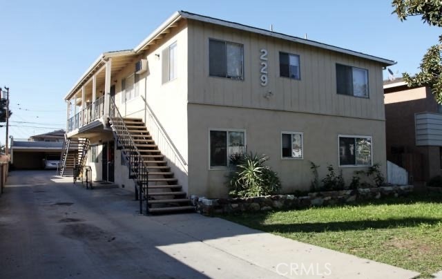 Front Image Thumbnail for CRDW26124604
