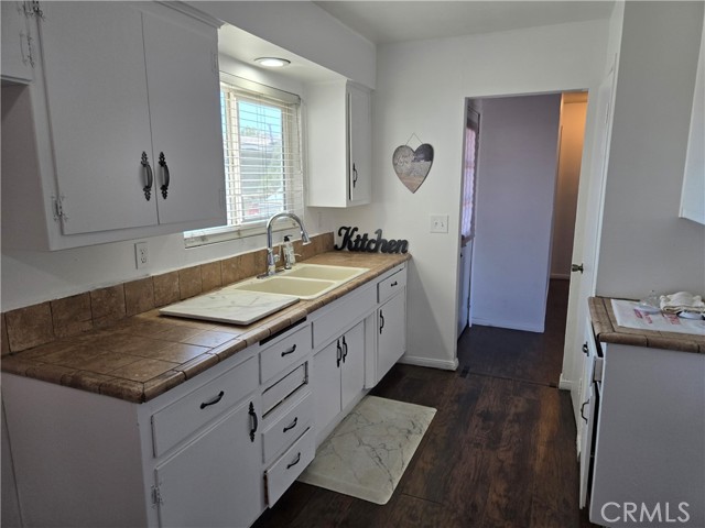 Detail Gallery Image 10 of 26 For 16366 Walnut St, Hesperia,  CA 92345 - 2 Beds | 1 Baths