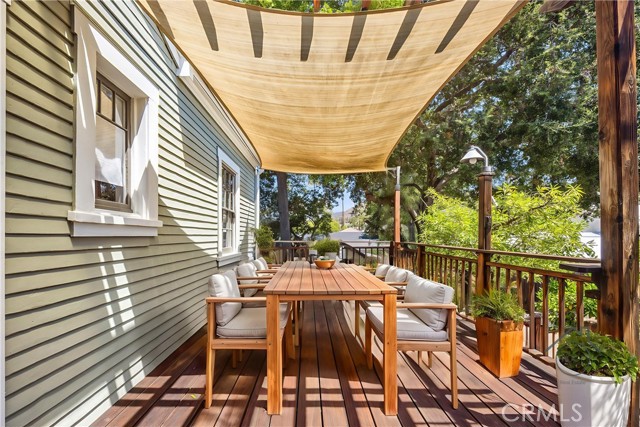 5014 El Verano Avenue, Los Angeles CA: https://media.crmls.org/medias/1a0fedf5-40ff-4646-a78c-ababcc179741.jpg
