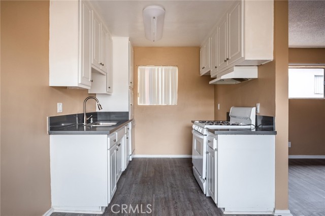 Detail Gallery Image 9 of 18 For 17931 Devonshire St #27,  Northridge,  CA 91325 - 1 Beds | 1 Baths