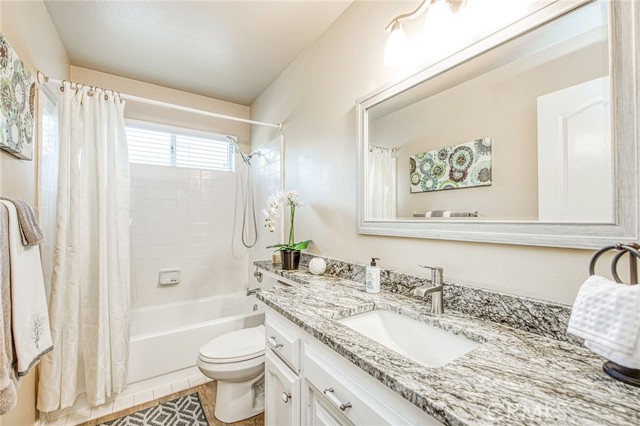 Detail Gallery Image 24 of 34 For 10668 Lighthouse Dr, Fresno,  CA 93730 - 3 Beds | 3 Baths