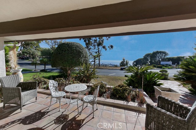 1492 Via Coronel, Palos Verdes Estates, California 90274, 5 Bedrooms Bedrooms, ,4 BathroomsBathrooms,Residential,Sold,Via Coronel,PW22143659