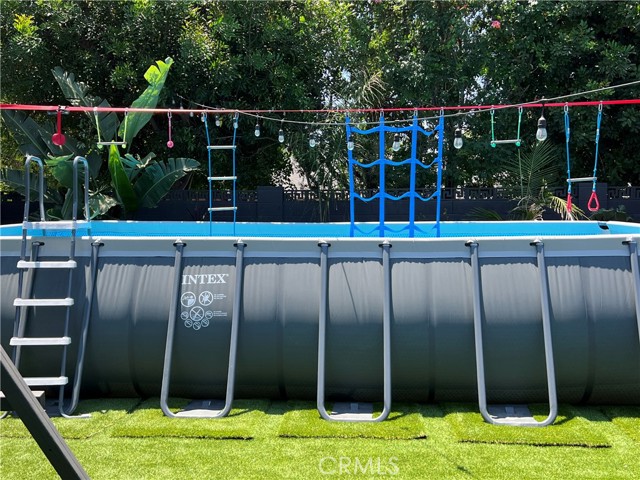 23664 Community Street, West Hills CA: https://media.crmls.org/medias/1a10ab81-210b-4fb7-b585-32eb66e0a71f.jpg