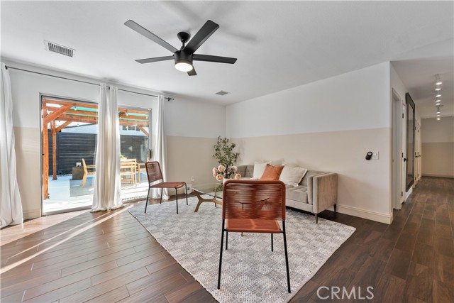 Detail Gallery Image 12 of 75 For 461 W Palm Vista Dr, Palm Springs,  CA 92262 - 4 Beds | 2 Baths