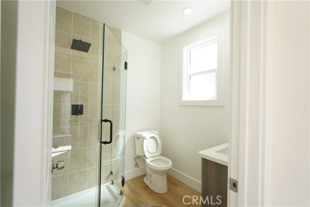 1850 W. 80th Street, Los Angeles CA: https://media.crmls.org/medias/1a1157d1-d8b6-455b-8d22-7a234dbc9c81.jpg