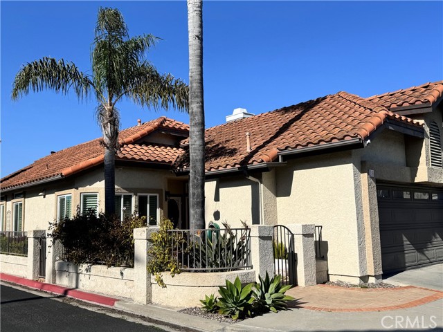 Detail Gallery Image 3 of 23 For 24 Finca, San Clemente,  CA 92672 - 2 Beds | 2 Baths