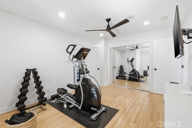 Detail Gallery Image 23 of 37 For 7337 W 88th St, Los Angeles,  CA 90045 - 4 Beds | 4 Baths