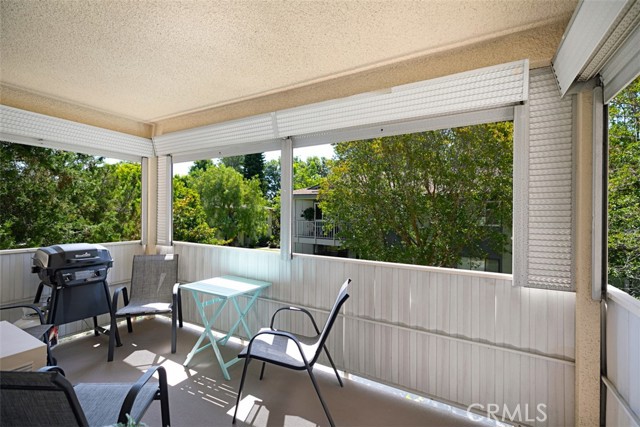 837 Ronda Sevilla, Laguna Woods CA: https://media.crmls.org/medias/1a11c393-a857-4c15-93a5-cd3a96c25c6f.jpg