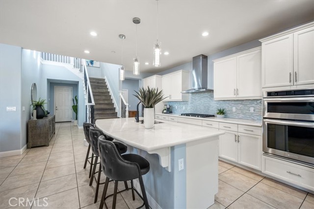 Detail Gallery Image 6 of 48 For 850 Romneya, Santa Maria,  CA 93455 - 5 Beds | 3 Baths