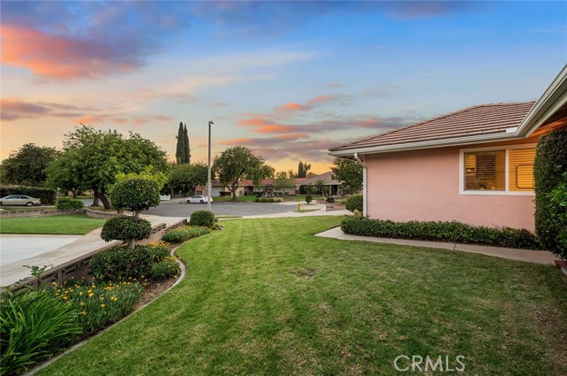 Detail Gallery Image 30 of 35 For 240 Bedford Way, Upland,  CA 91786 - 4 Beds | 2 Baths