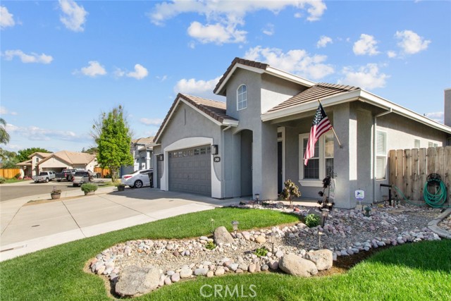 Detail Gallery Image 4 of 37 For 2408 Snapdragon Ct, Modesto,  CA 95355 - 3 Beds | 2 Baths