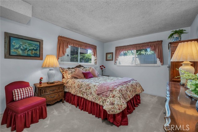 641 13th Street, Manhattan Beach, California 90266, 4 Bedrooms Bedrooms, ,1 BathroomBathrooms,Residential,Sold,13th,SB22214141