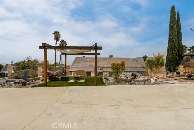 Detail Gallery Image 13 of 39 For 7233 Bel Air St, Corona,  CA 92881 - 3 Beds | 2 Baths
