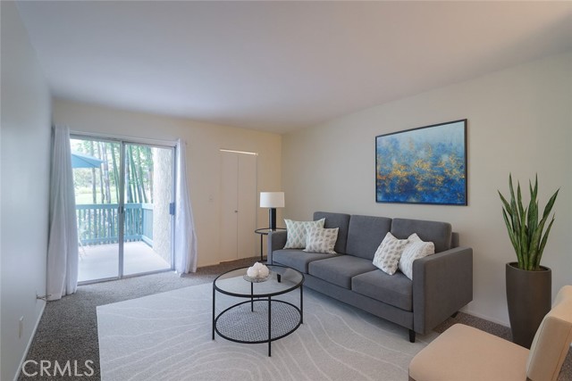 Detail Gallery Image 8 of 29 For 412 N Bellflower Bld #122,  Long Beach,  CA 90814 - 2 Beds | 2 Baths