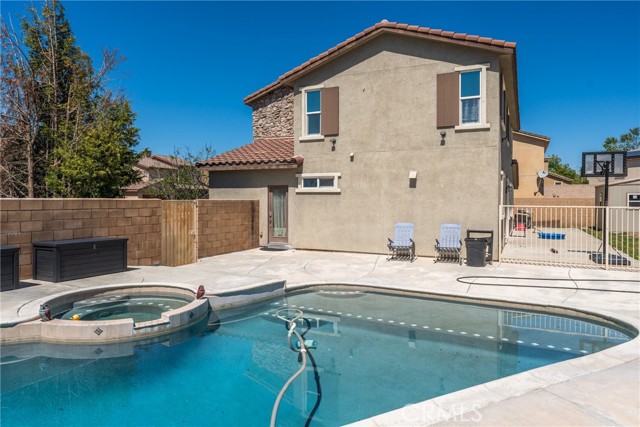 Detail Gallery Image 35 of 40 For 1438 Northstar St, San Bernardino,  CA 92407 - 4 Beds | 3 Baths