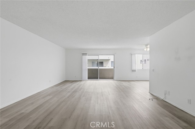 5400 Lindley Avenue, 121 photo 14