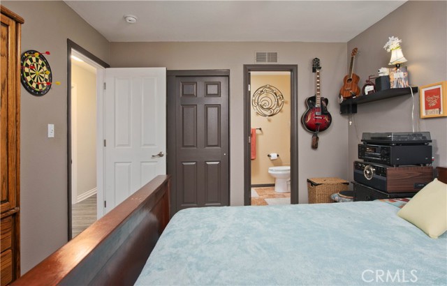 9602 Gierson, Chatsworth CA: https://media.crmls.org/medias/1a178b29-c2d5-47b5-9935-3c65108e6e44.jpg