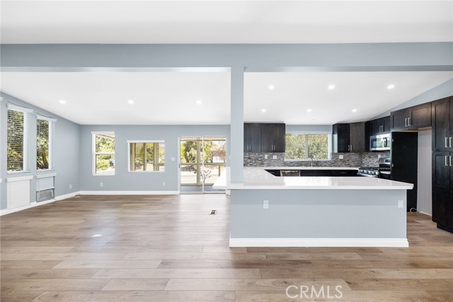 Detail Gallery Image 6 of 38 For 33608 Windmill Rd, Wildomar,  CA 92595 - 2 Beds | 2 Baths