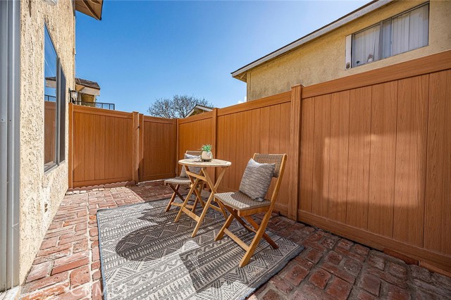 Detail Gallery Image 19 of 26 For 16735 Cedarwood, Cerritos,  CA 90703 - 2 Beds | 1/1 Baths