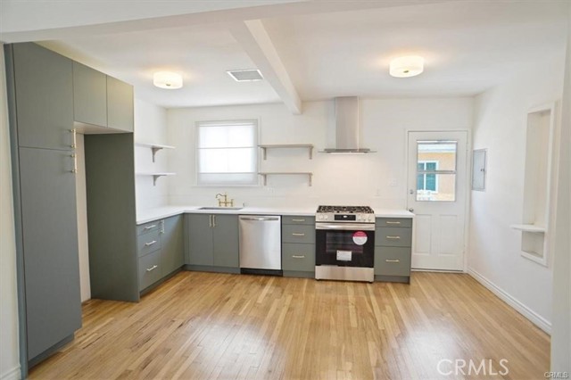 4130 West Toluca Lake Ave, Burbank CA: https://media.crmls.org/medias/1a185b05-3709-411f-992a-aa957af3f33a.jpg