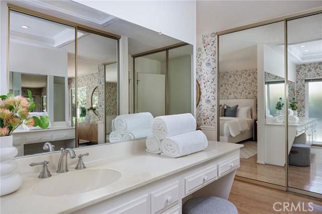 Detail Gallery Image 21 of 35 For 3620 Catamaran Dr, Corona Del Mar,  CA 92625 - 4 Beds | 2/1 Baths
