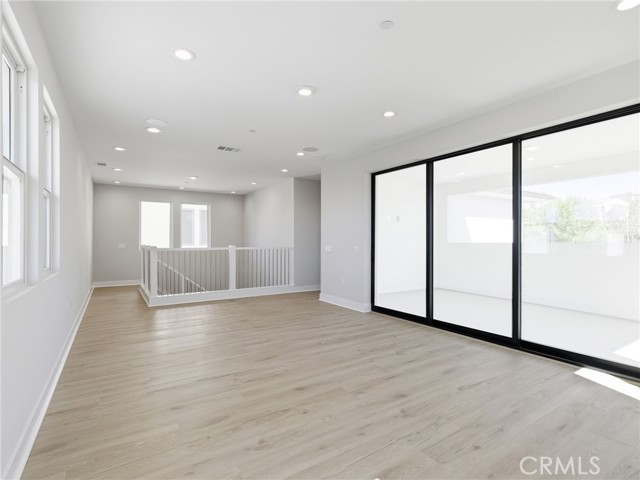 Detail Gallery Image 13 of 33 For 140 Creation, Irvine,  CA 92618 - 5 Beds | 5 Baths