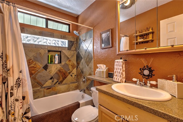 Detail Gallery Image 44 of 61 For 53050 Woodpecker Way, Idyllwild,  CA 92549 - 2 Beds | 1 Baths
