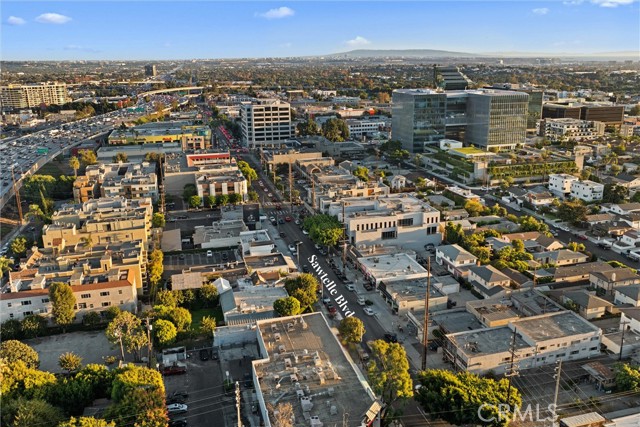 Detail Gallery Image 45 of 45 For 11359 Missouri Ave, Los Angeles,  CA 90025 - 4 Beds | 3/1 Baths