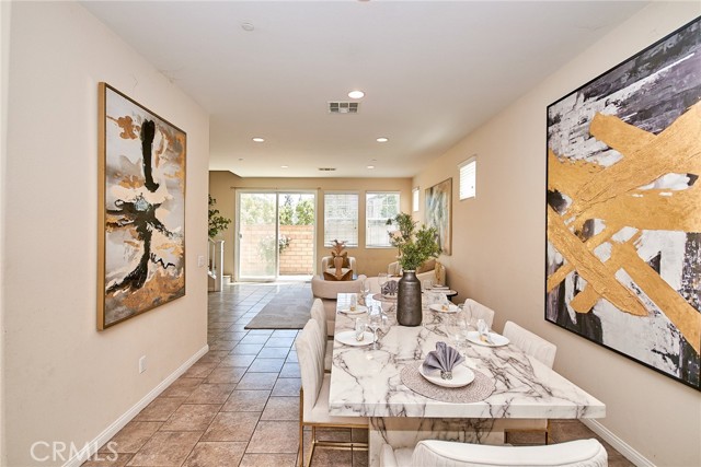 Detail Gallery Image 7 of 45 For 2910 E via Terrano, Ontario,  CA 91764 - 3 Beds | 2/1 Baths