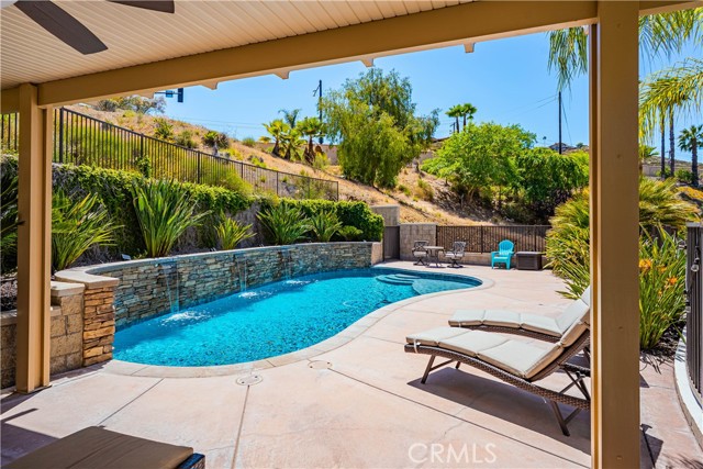Detail Gallery Image 44 of 53 For 30614 Emperor Dr, Canyon Lake,  CA 92587 - 6 Beds | 4 Baths
