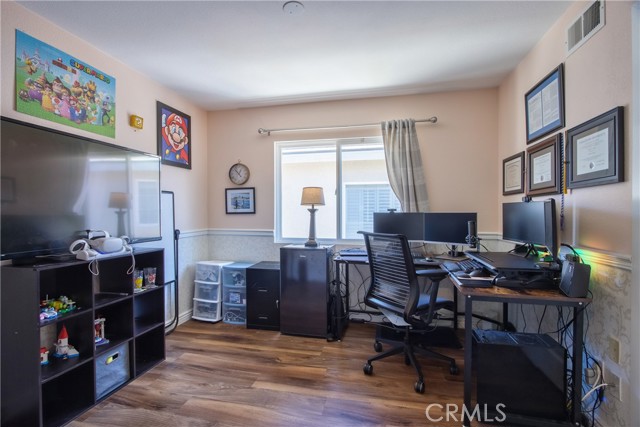 29708 Gracilior Drive, Escondido CA: https://media.crmls.org/medias/1a1ec6a6-d73f-4ca2-bbf4-f1b8719296fc.jpg