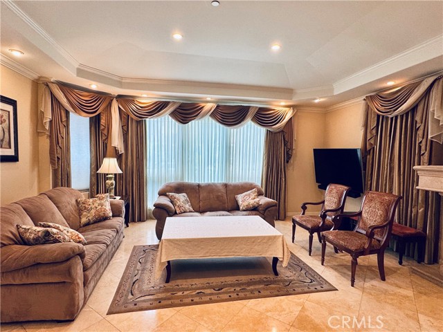 458 S Clark Drive, Beverly Hills CA: https://media.crmls.org/medias/1a1ee83e-19e2-4755-bef4-5d190e1ee921.jpg