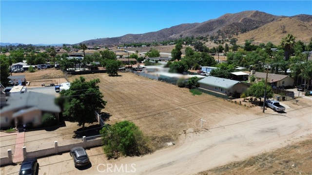 0 Mountain ave, Perris CA: https://media.crmls.org/medias/1a1f5315-a444-442d-b90e-da54b426ce25.jpg