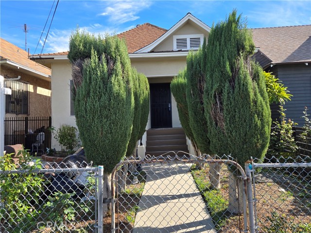 Detail Gallery Image 3 of 35 For 2222 Gates, Lincoln Heights,  CA 90031 - 4 Beds | 1 Baths