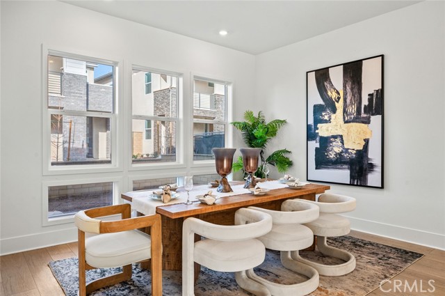 Detail Gallery Image 9 of 40 For 209 Junco, Irvine,  CA 92618 - 5 Beds | 4/1 Baths