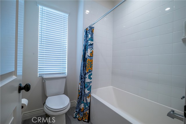 Detail Gallery Image 32 of 49 For 20523 Stella, Saugus,  CA 91350 - 4 Beds | 4 Baths