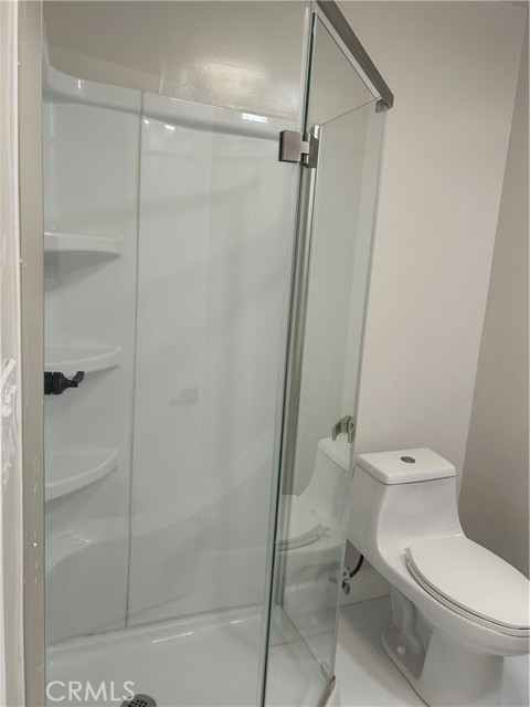 Detail Gallery Image 17 of 24 For 3375 Baltic Ave, Long Beach,  CA 90810 - 4 Beds | 2 Baths