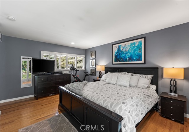 Detail Gallery Image 13 of 33 For 3629 Loadstone Dr, Sherman Oaks,  CA 91403 - 3 Beds | 2 Baths