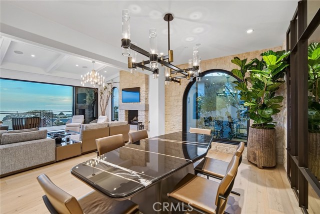 922 EMERALD BAY, Laguna Beach CA: https://media.crmls.org/medias/1a23fda2-41aa-4a99-939e-15dbe023bba8.jpg