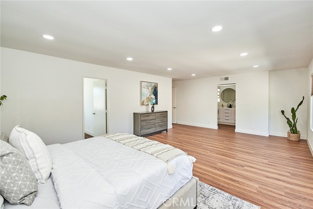 12684 Palm Street, Cerritos CA: https://media.crmls.org/medias/1a241bc9-7064-4596-874b-6a547efe1c84.jpg
