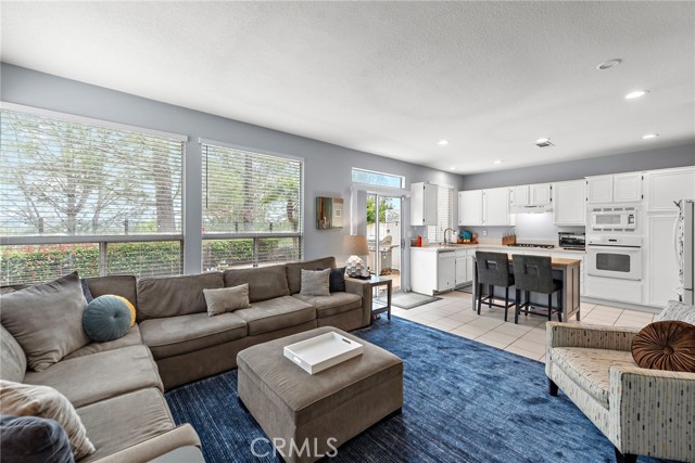 26 Hawksmoor, Aliso Viejo CA: https://media.crmls.org/medias/1a25c724-7f9c-4847-9d3c-0bcf85fb80fe.jpg