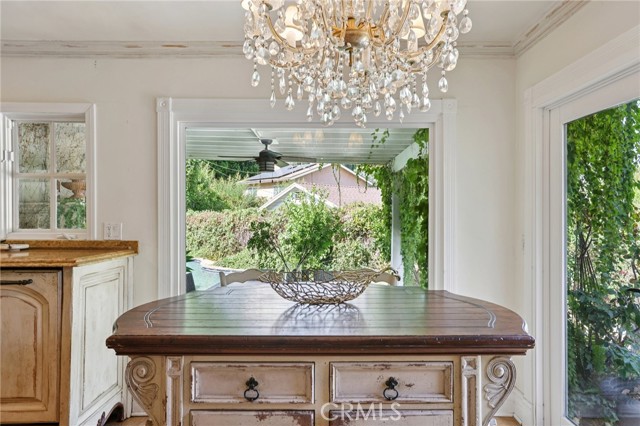 Detail Gallery Image 16 of 54 For 22015 Independencia St, Woodland Hills,  CA 91364 - 3 Beds | 2 Baths