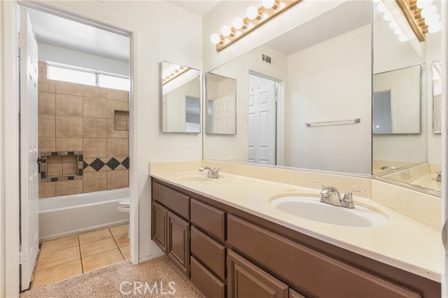 12 Bella Lucia, Lake Elsinore CA: https://media.crmls.org/medias/1a2651fa-4051-4f41-8df2-a6ab754ffc0f.jpg