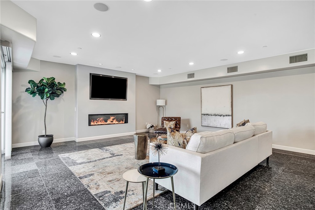 14721 Round Valley DriveSherman Oaks img 19