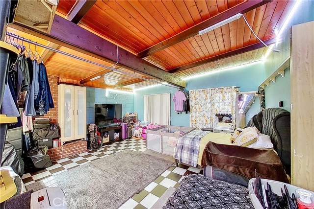 12025 Hart Street photo 8