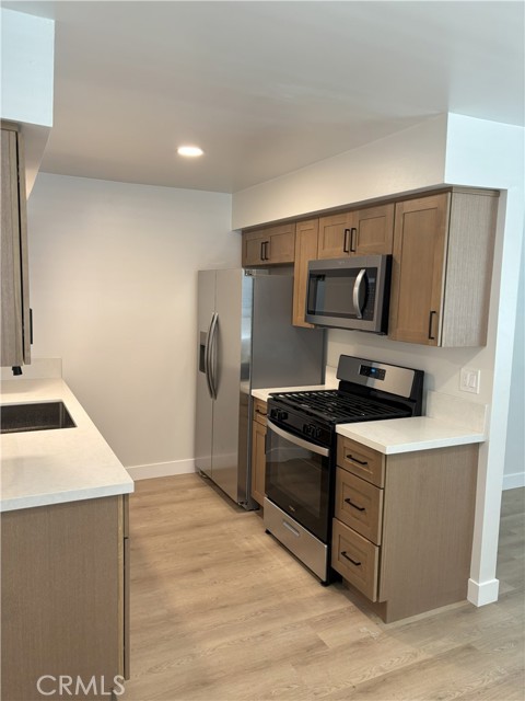 895 N Euclid Avenue, Pasadena CA: https://media.crmls.org/medias/1a29243d-1827-4da4-b010-58232a76a520.jpg