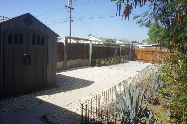 13213 Pinney Street photo 4
