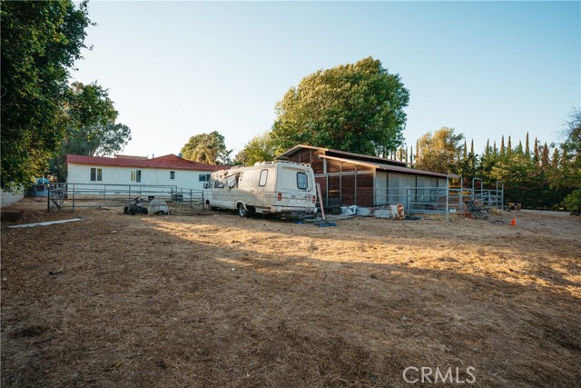 5266 Bluff Street, Norco CA: https://media.crmls.org/medias/1a2a5cbf-3ca3-49a8-8e8f-79257c6c01b4.jpg